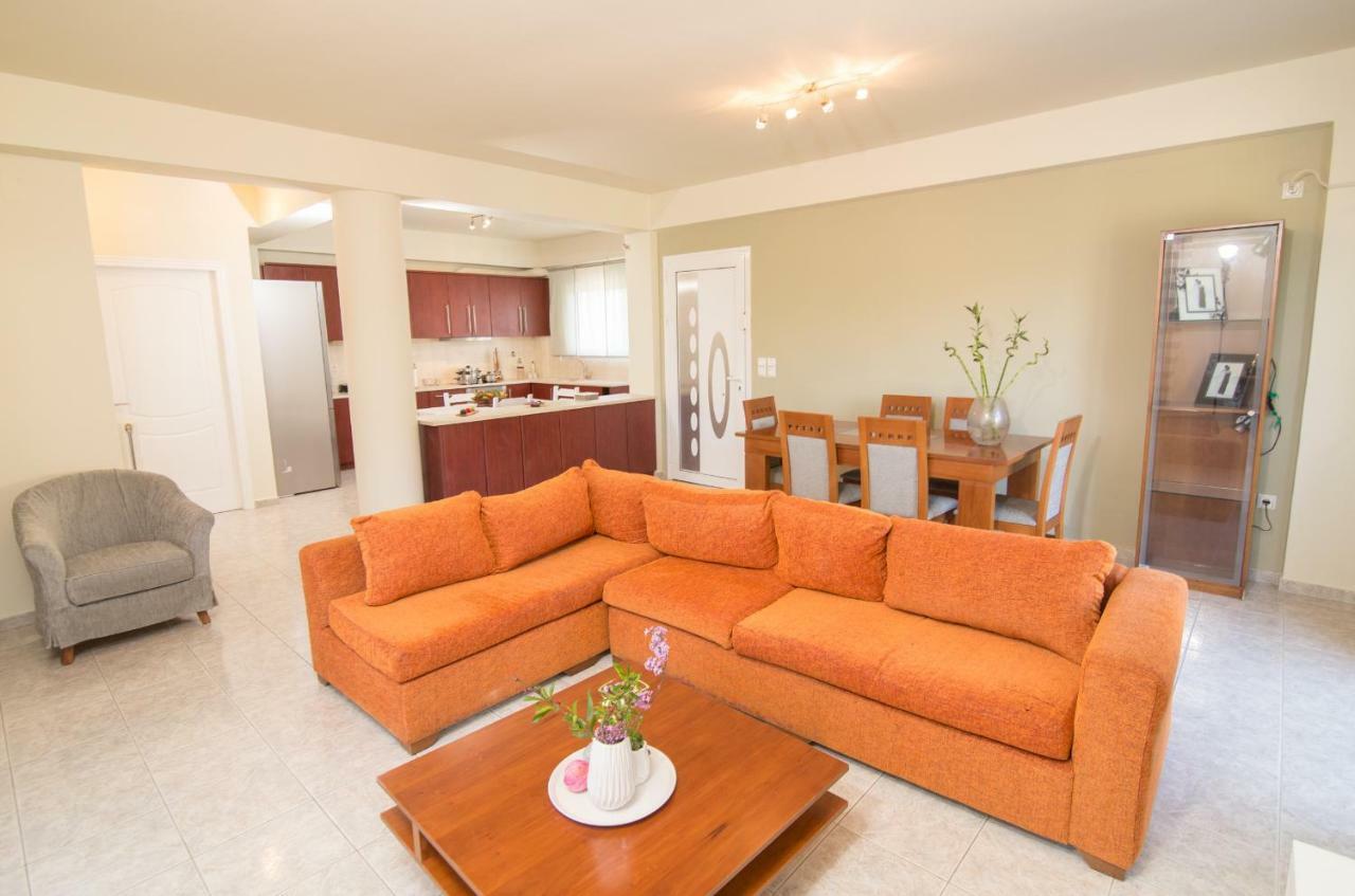 Elea Apartment Kalamata Ngoại thất bức ảnh